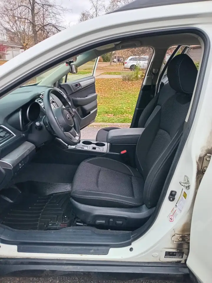 Subaru OUTBACK снимка Subaru OUTBACK