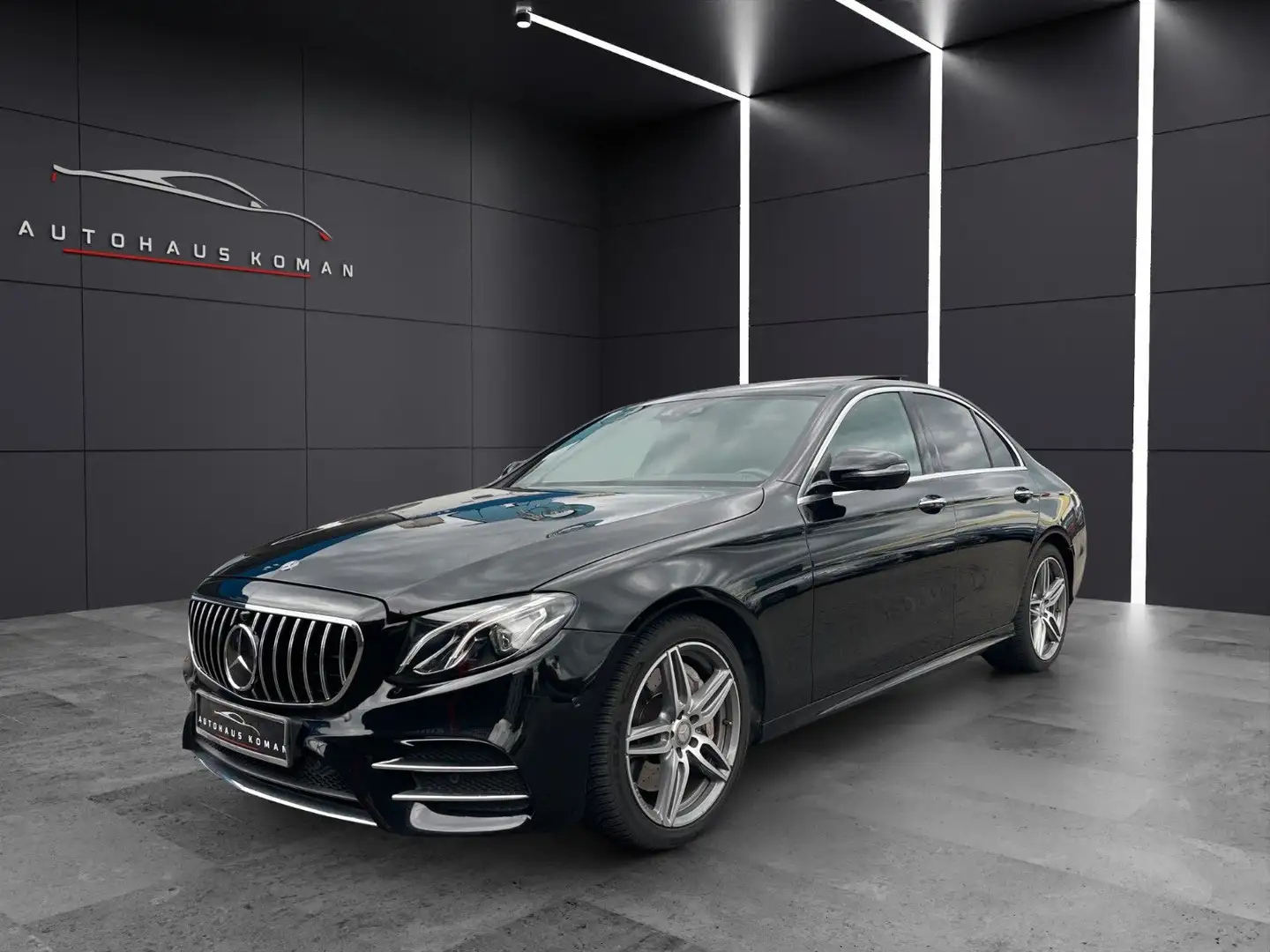 Mercedes-Benz E 350 E350d AMG LINE*HEAD-UP*AUTOM.*WIDESCREEN*360* Černá - 1