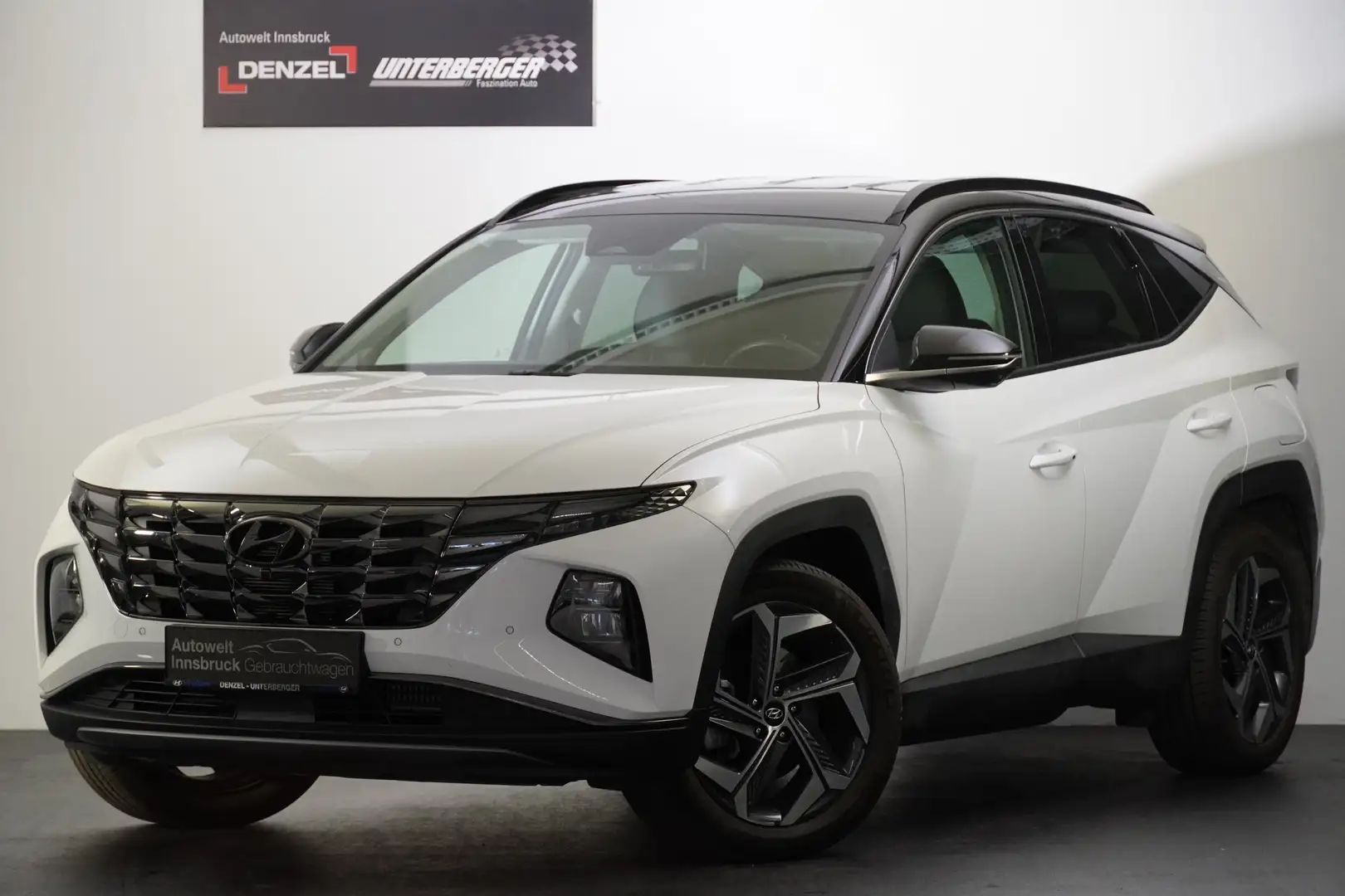 Hyundai TUCSON NX4 1,6 T-GDI Plug-In Hybrid 4WD Prestige Line Au Weiß - 2