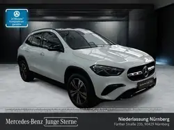 Mercedes-Benz GLA 180 PROGRESSIVE+NIGHT+PANO+MULTIBEAM+KAMERA+7G