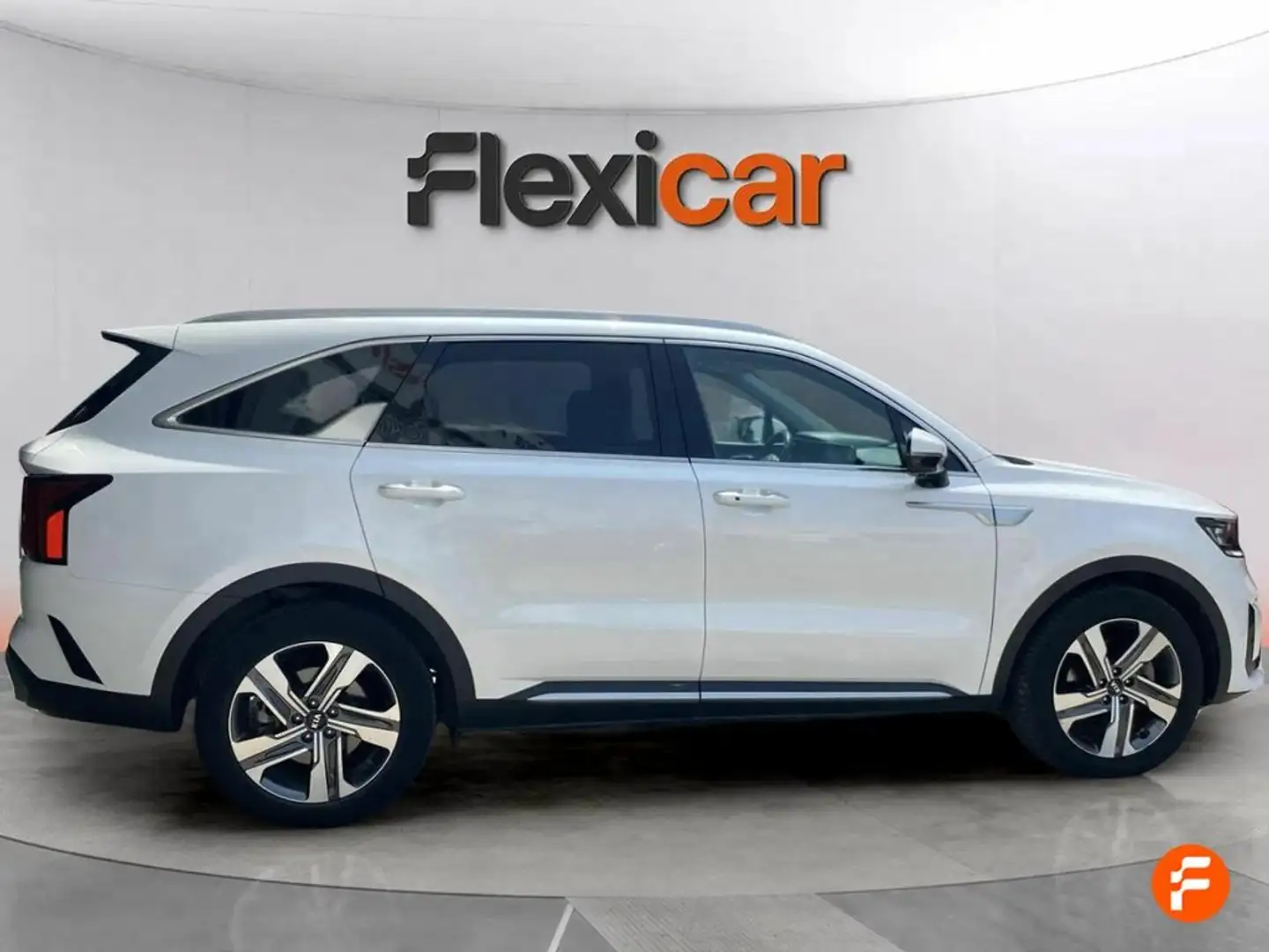 Kia Sorento 1.6 T-GDi HEV Drive 4x2 Amarillo - 2