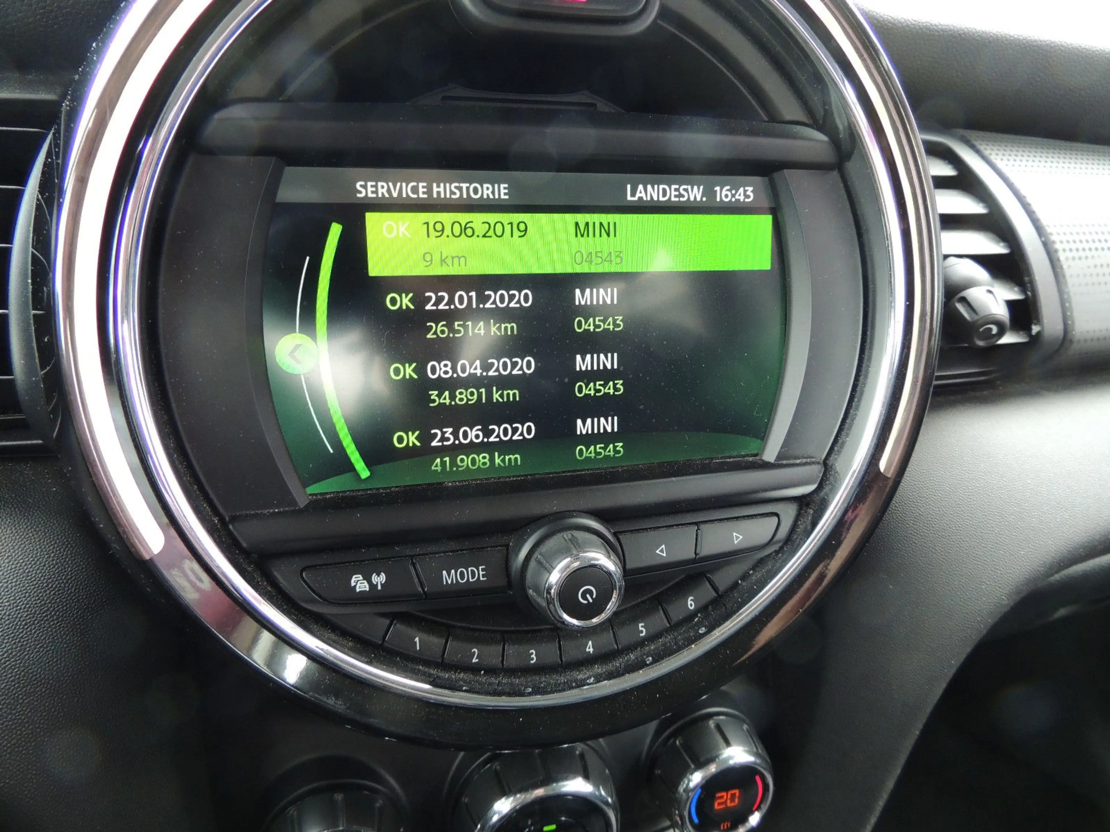 MINI Cooper D Mini 3-trg. Cooper D — photo 12