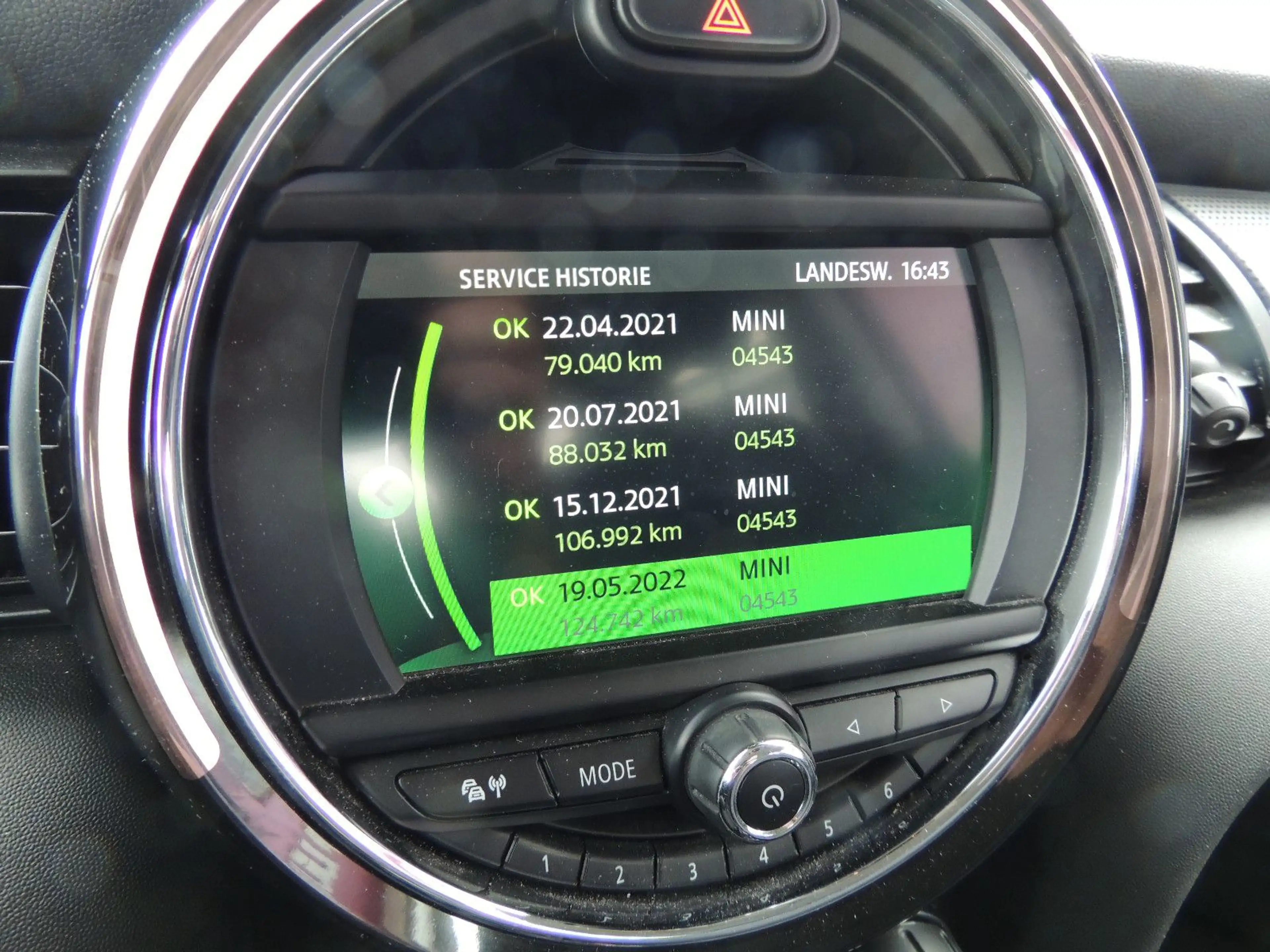 MINI Cooper D Mini 3-trg. Cooper D — photo 14