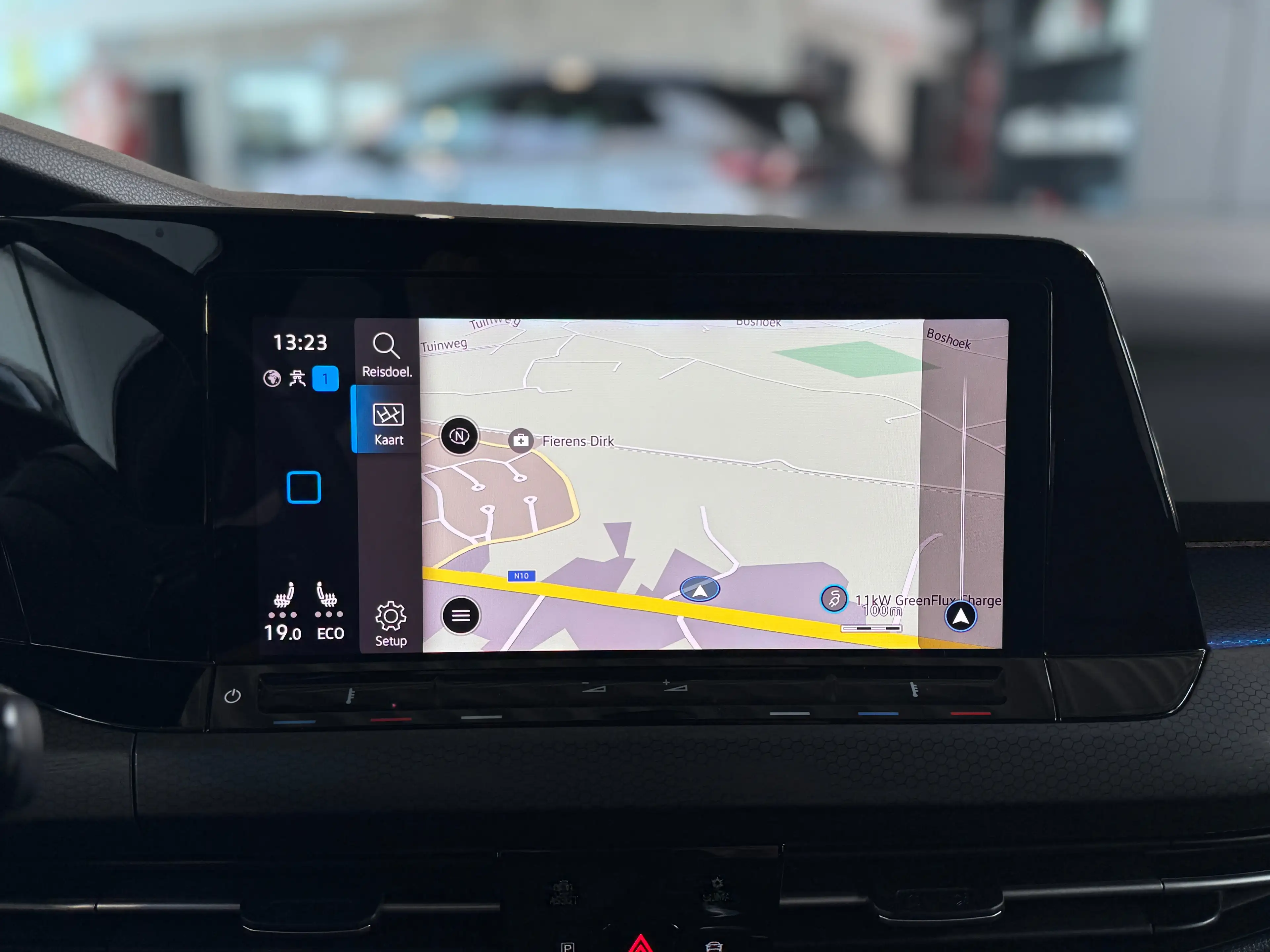 Volkswagen Golf GTE 1.4 TSI eHybrid OPF DSG — photo 12
