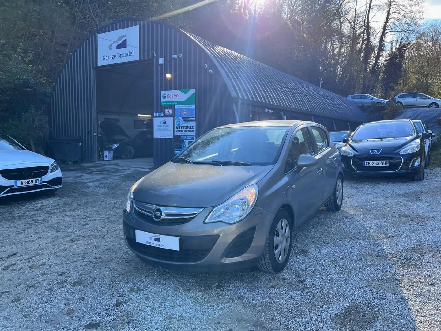 Opel Corsa 1.4i 100cv 1ére main Phase 2 Gris - 1
