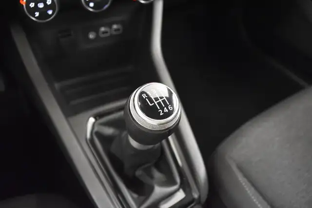 Renault Clio view 12