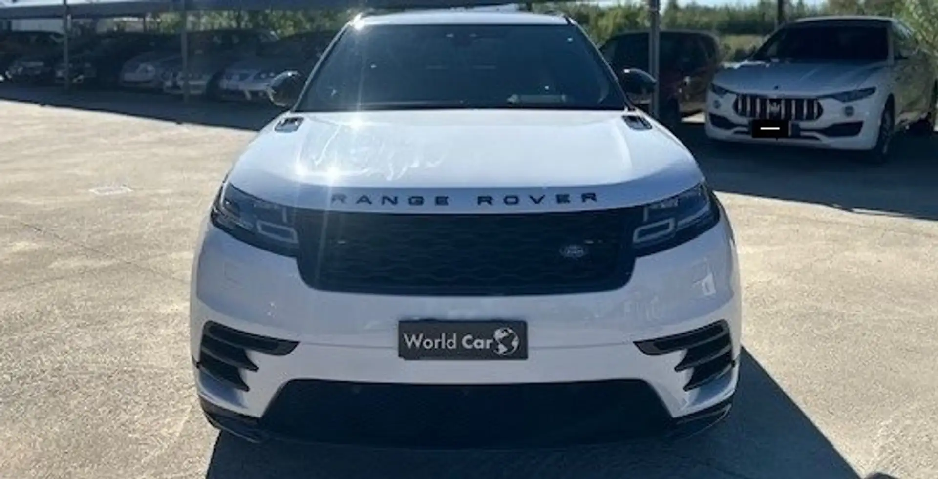 Land Rover Range Rover Velar 2.0d i4 R-Dynamic S 240cv auto my19 Bianco - 1