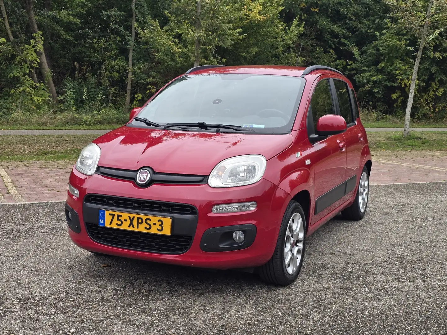 Fiat Panda 0.9 TwinAir Lounge Rouge - 1