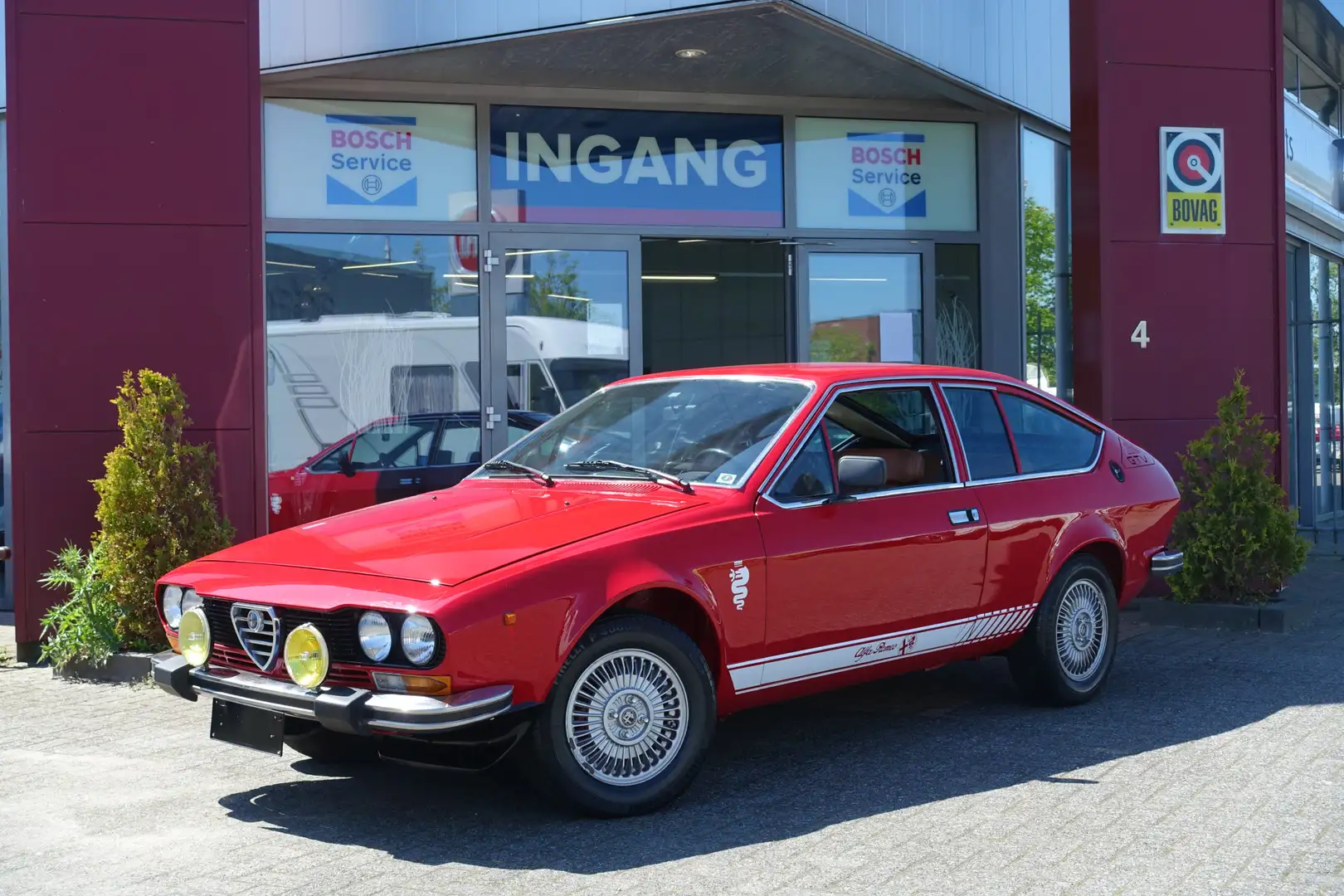 Alfa Romeo Alfetta GTV 2.0 | in zeer goede staat | Italiaanse import Rood - 1
