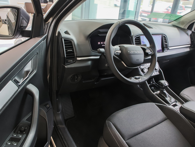 Skoda Karoq 1.5 TSI Balance DSG AHK Navi RüKa Sitzh. — photo 10