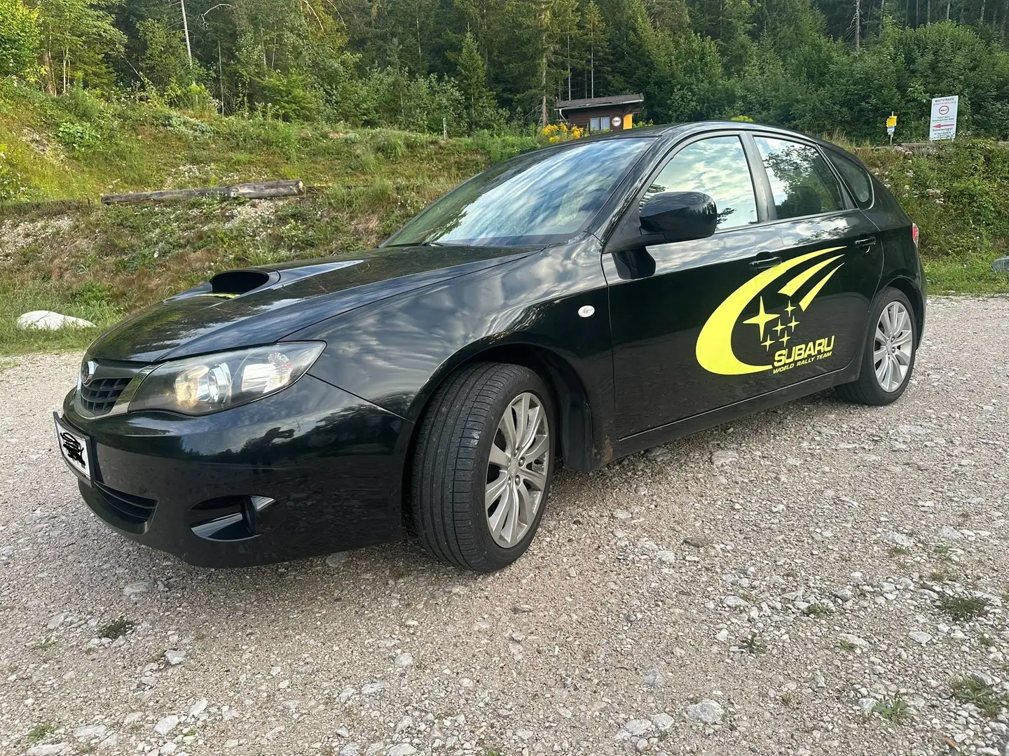 Subaru Impreza Impreza Hatchback 2,0D Classic Classic Schwarz - 1