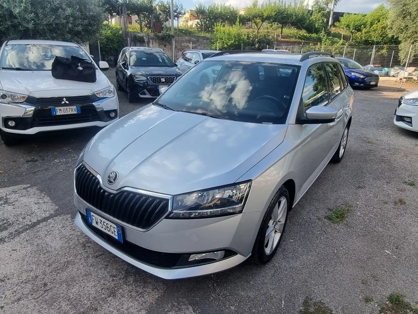 Skoda Fabia 1.0 MPI 75 CV Wagon Business Argento - 2