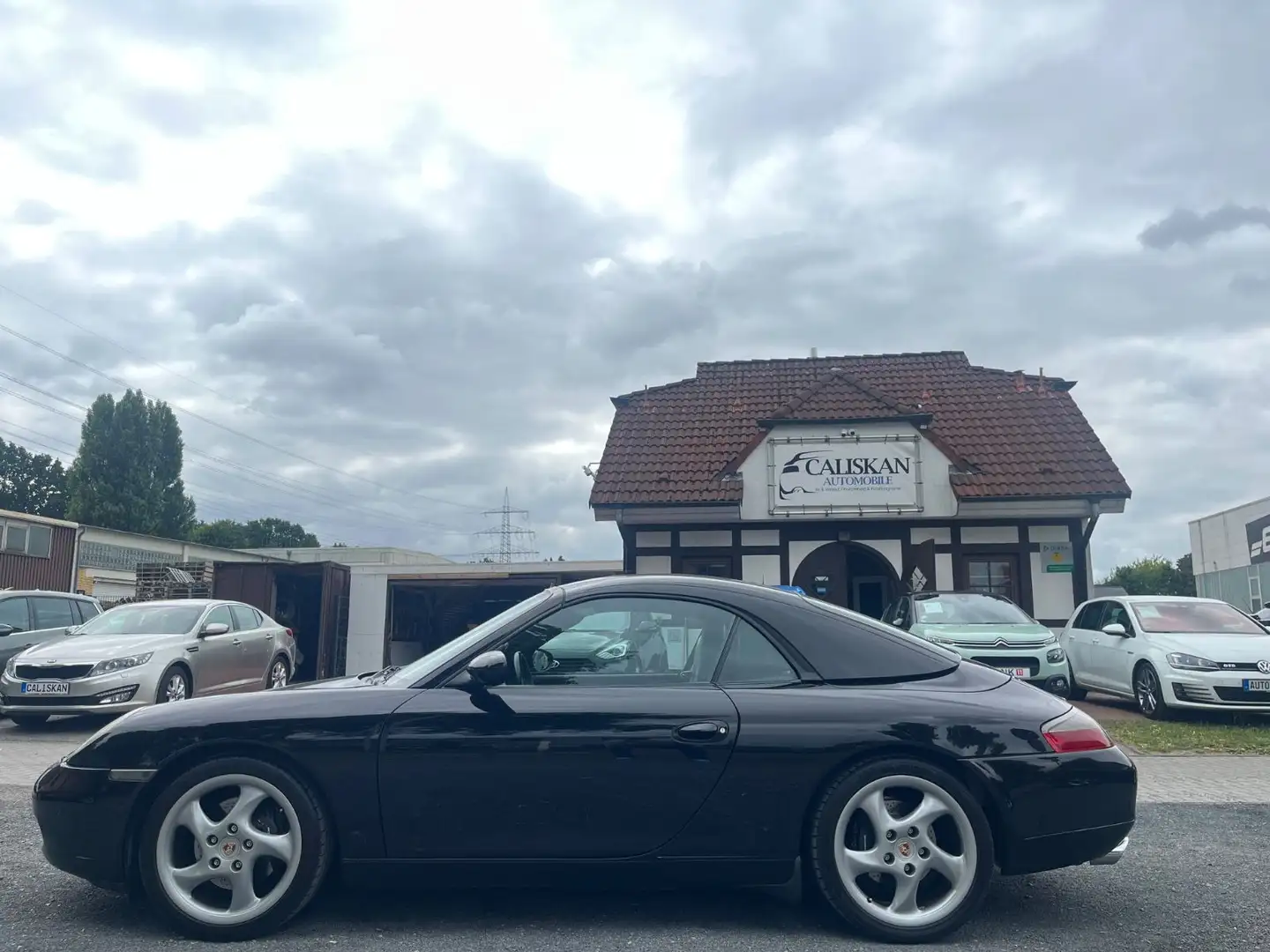 Porsche 996 Carrera Cabriolet°Xenon°Automatik°18Zoll° Zwart - 1