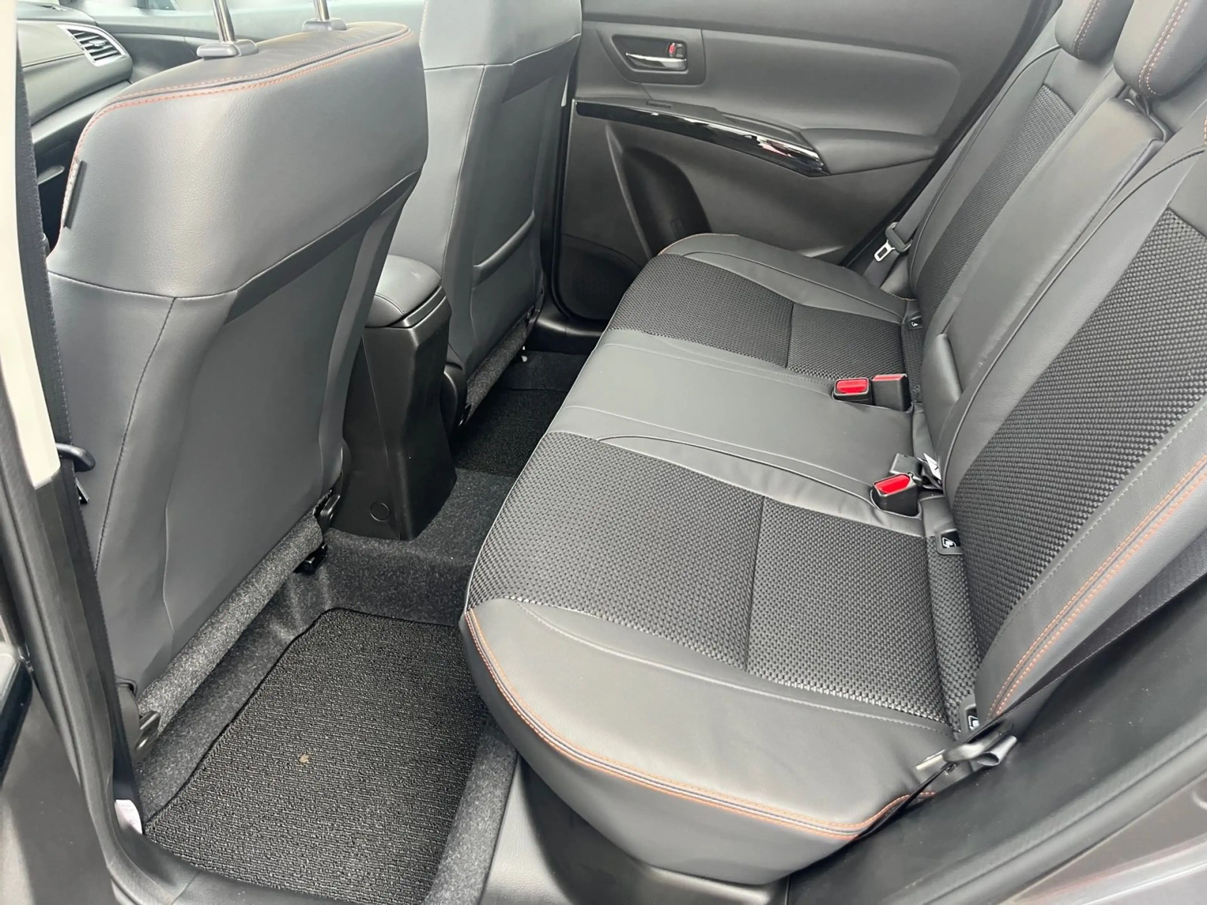 Suzuki S-Cross S-CROSS 1,4 COMFORT+ X-ITE ALLGRIP — photo 11