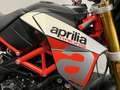 Aprilia Dorsoduro 900 Zwart - thumbnail 3