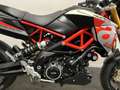 Aprilia Dorsoduro 900 Zwart - thumbnail 6