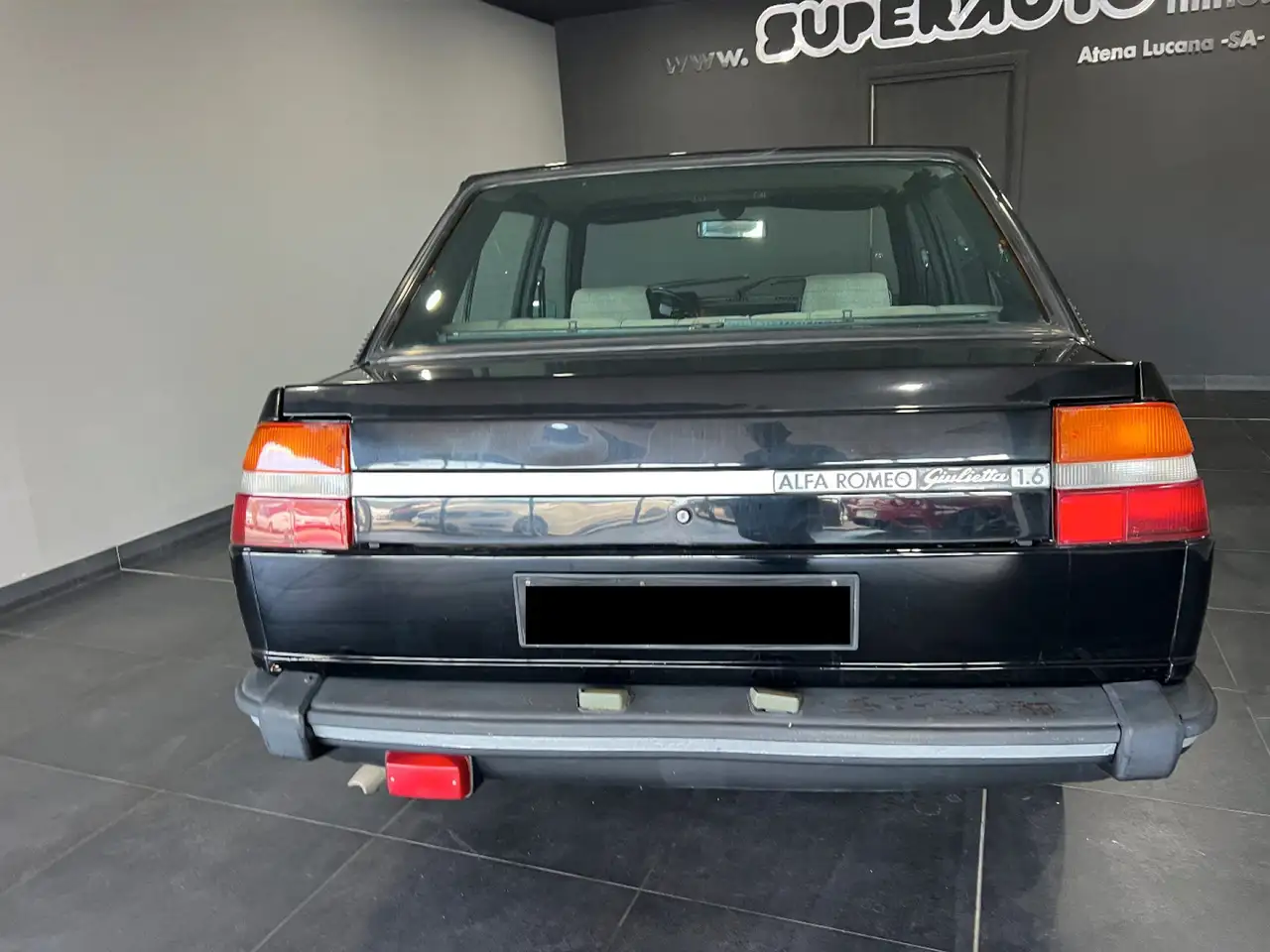Alfa Romeo Giulietta 1.6 TARGHE NERE / ISCRITTA ASI, foto 4