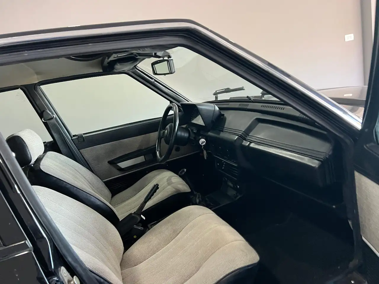 Alfa Romeo Giulietta 1.6 TARGHE NERE / ISCRITTA ASI, foto 11