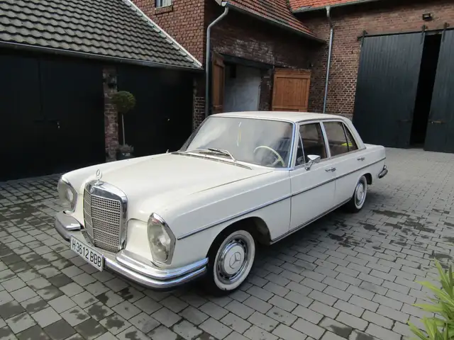 Mercedes-Benz 280 280 SE KLIMA