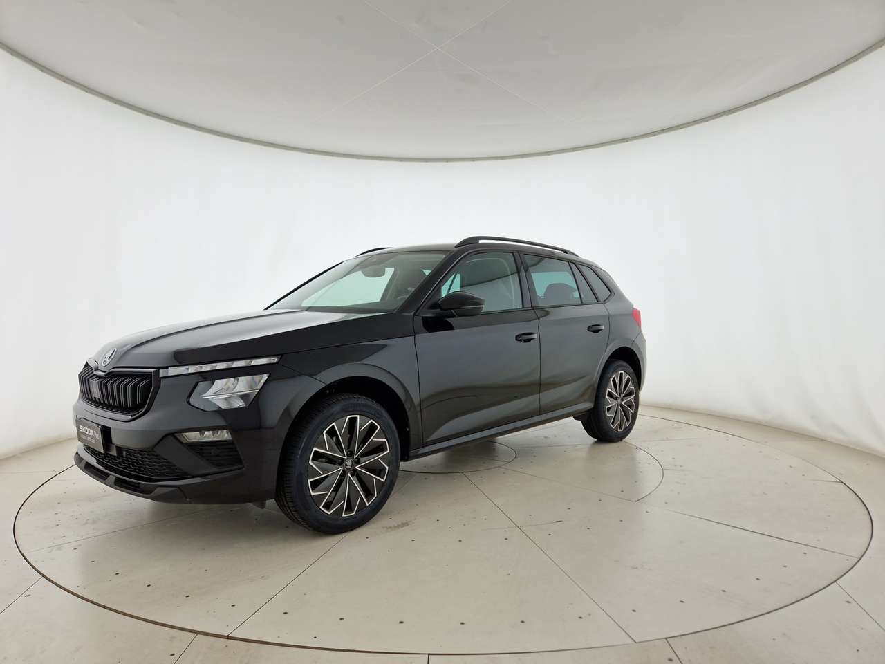 Skoda Kamiq 1.0 tsi black dots 95cv