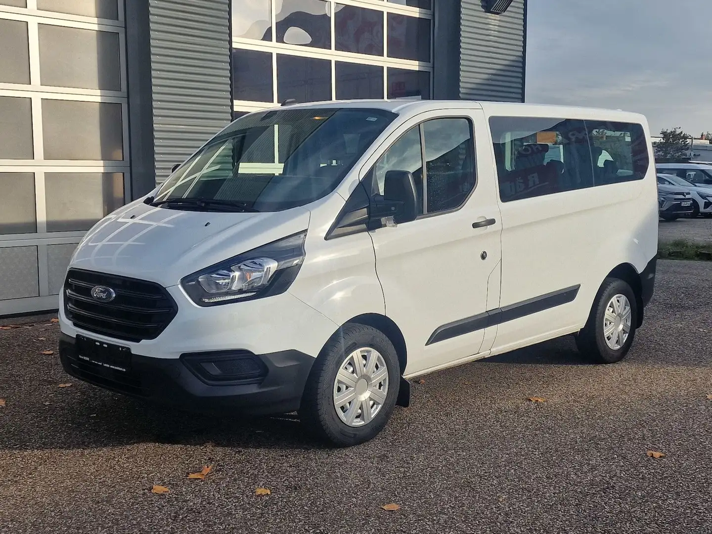Ford Transit Custom 320 L1 Klima 9 Sitze Weiß - 1