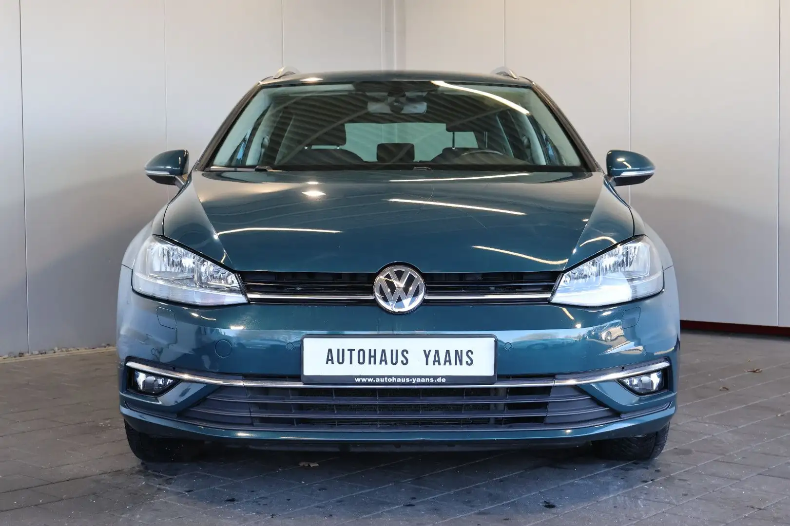 Volkswagen Golf VII 1.4 TSI ACC+STDHZG+KRATZER RUNDHERUM Vert - 2