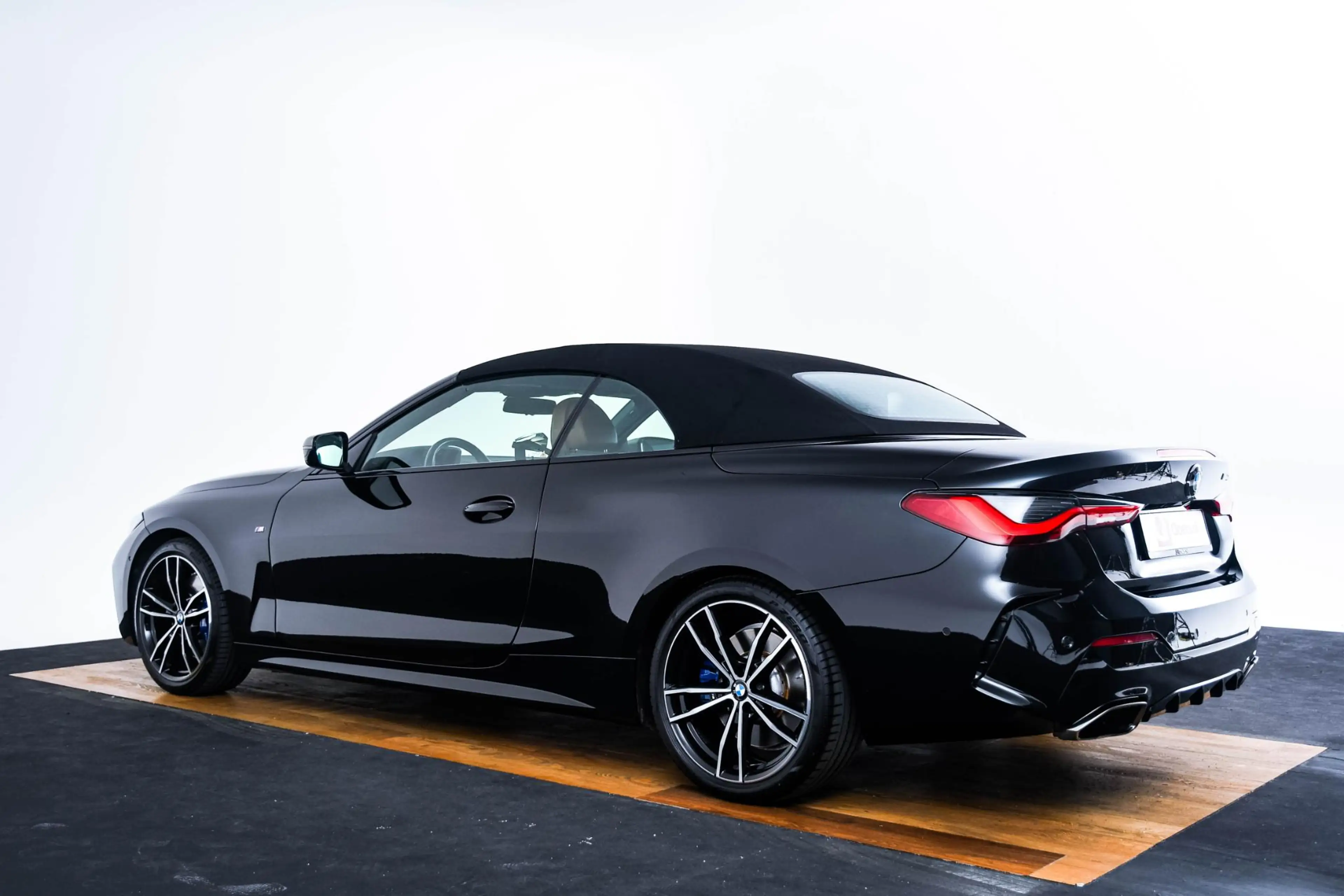 BMW 440 4-serie Cabrio M440i High Executive Driving Assist — photo 12