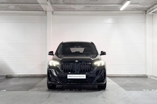 BMW X1 view 6