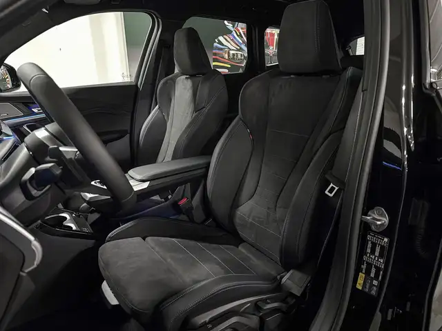 BMW X1 view 10