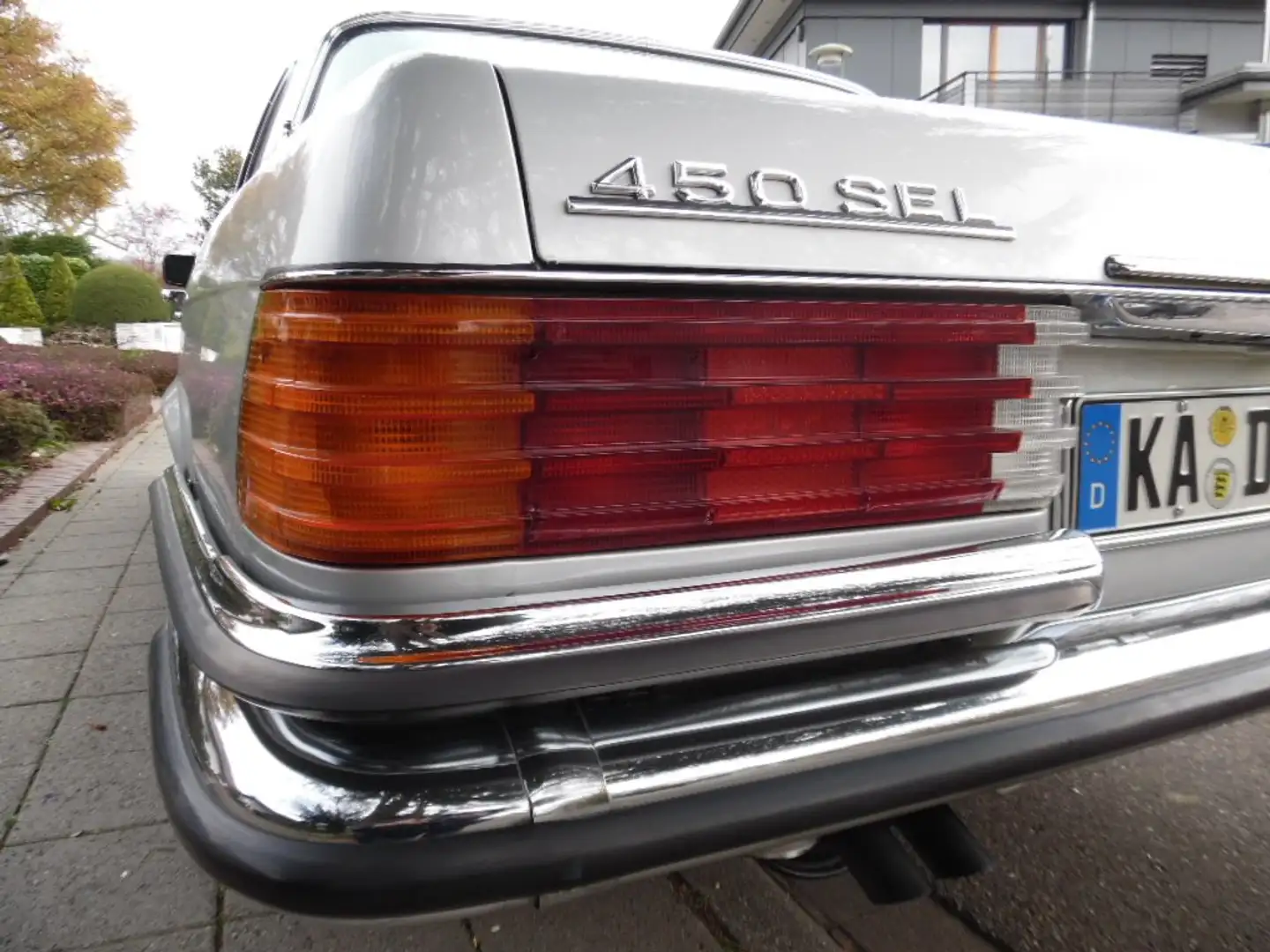 Mercedes-Benz 450 SEL Silber - 1