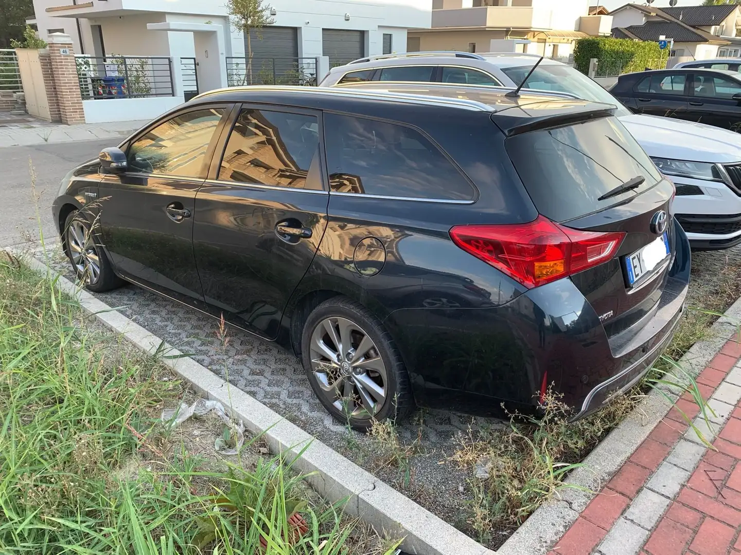 Toyota Auris Auris 5p 1.8 hsd Lounge Blu/Azzurro - 2