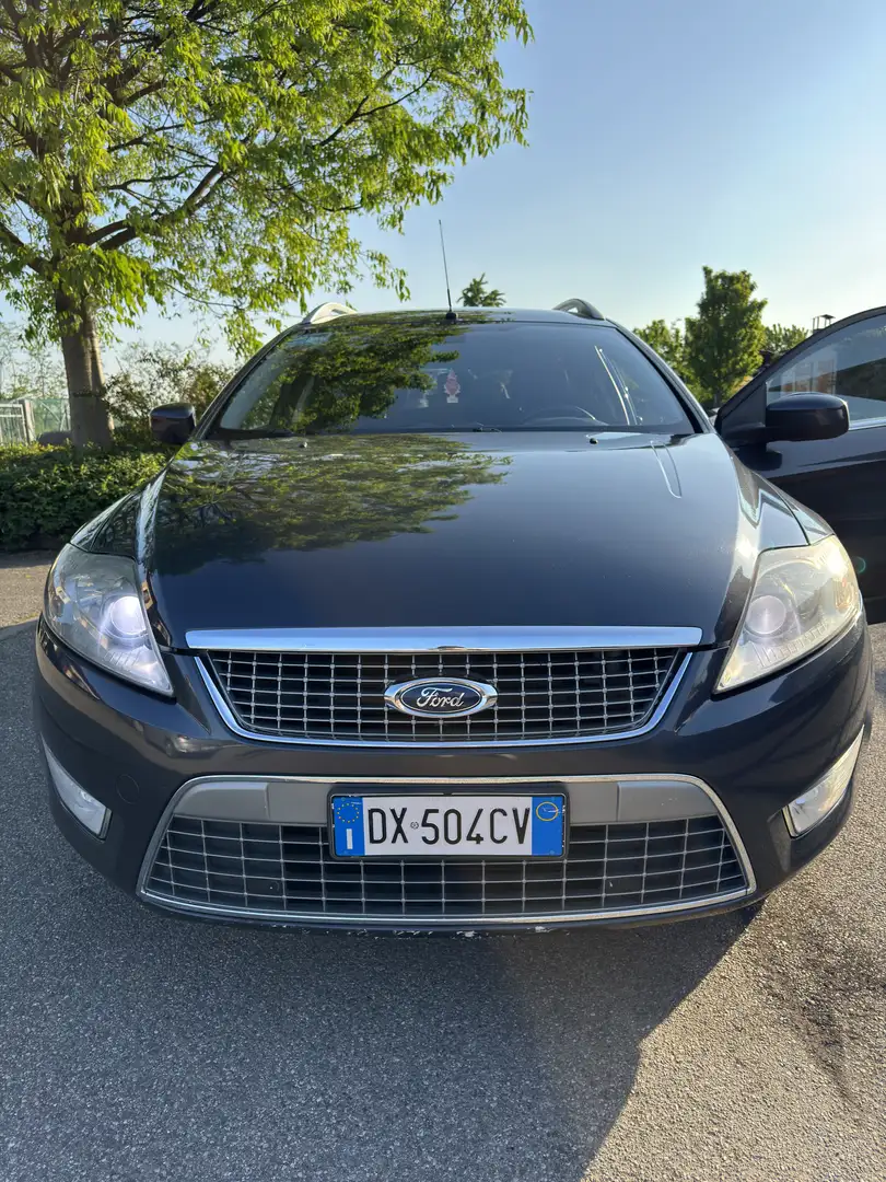 Ford Mondeo SW 2.0 tdci Titanium Pack Premium dpf - 1