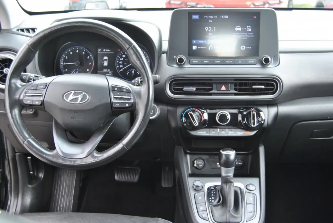 Hyundai KONA снимка Hyundai KONA