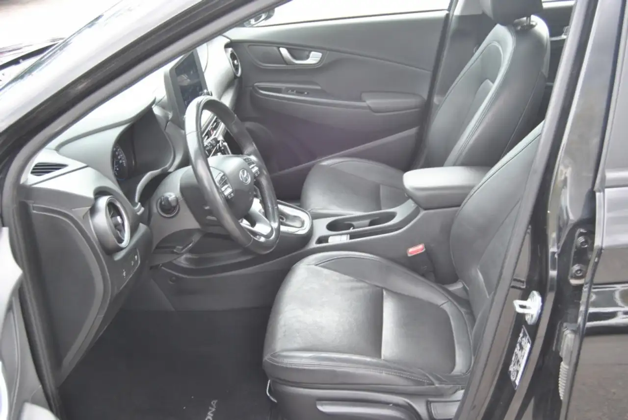 Hyundai KONA снимка Hyundai KONA