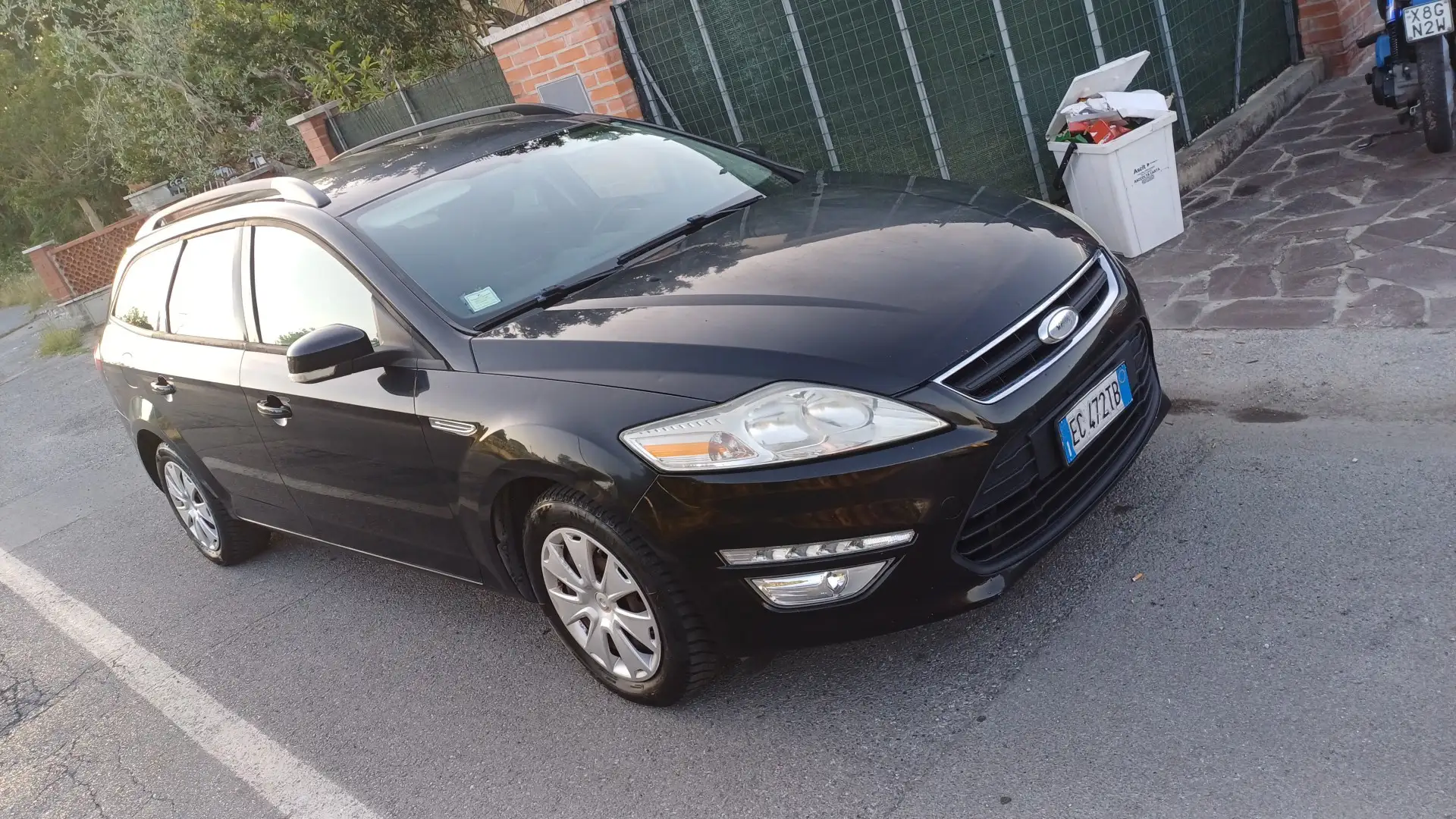 Ford Mondeo SW 2.0 tdci + c/radio 163cv - 2