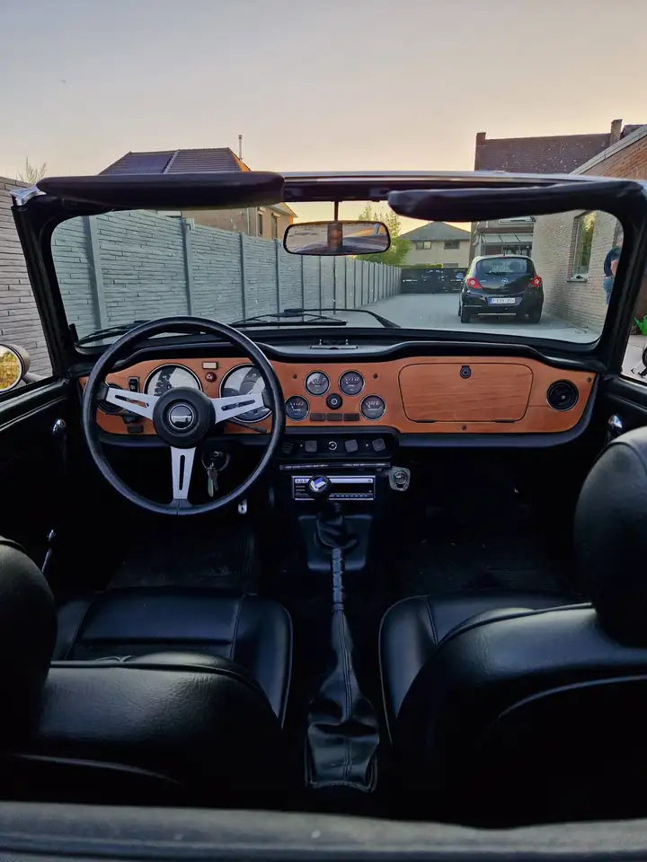 Triumph TR6, foto 12
