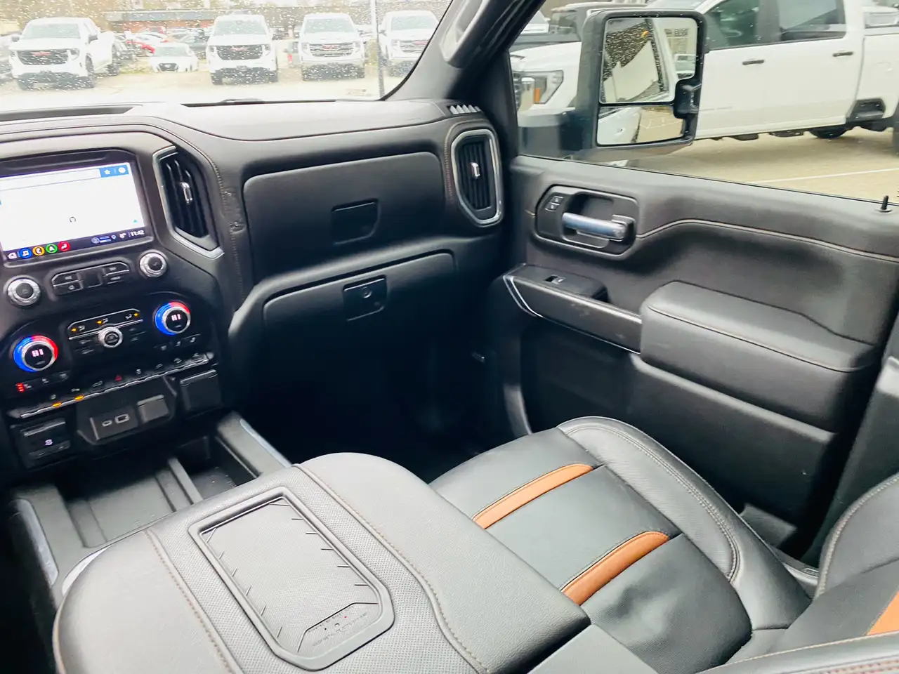 GMC Sierra 2500 снимка GMC Sierra 2500
