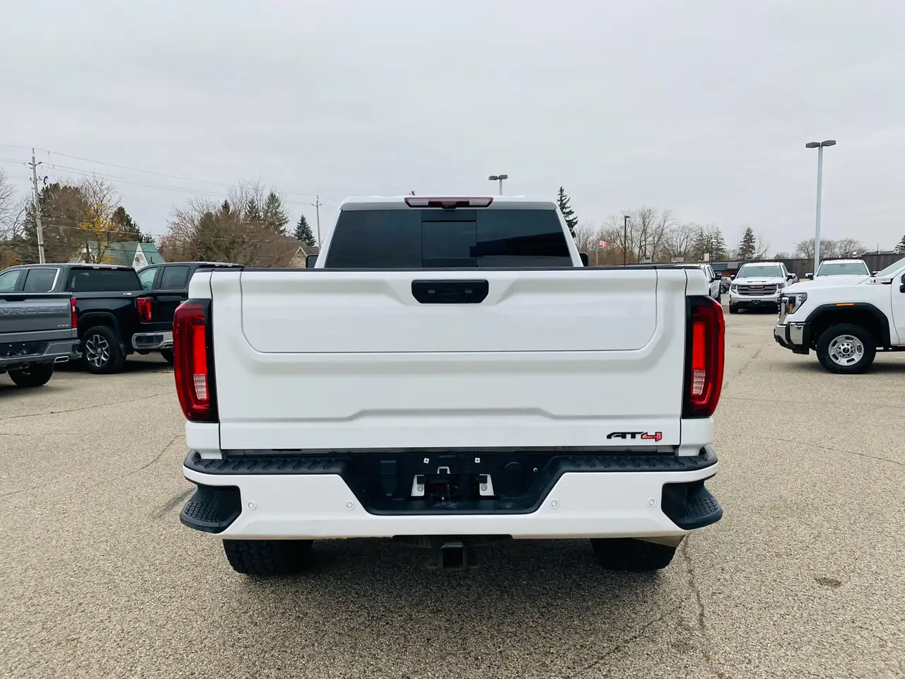GMC Sierra 2500 снимка GMC Sierra 2500