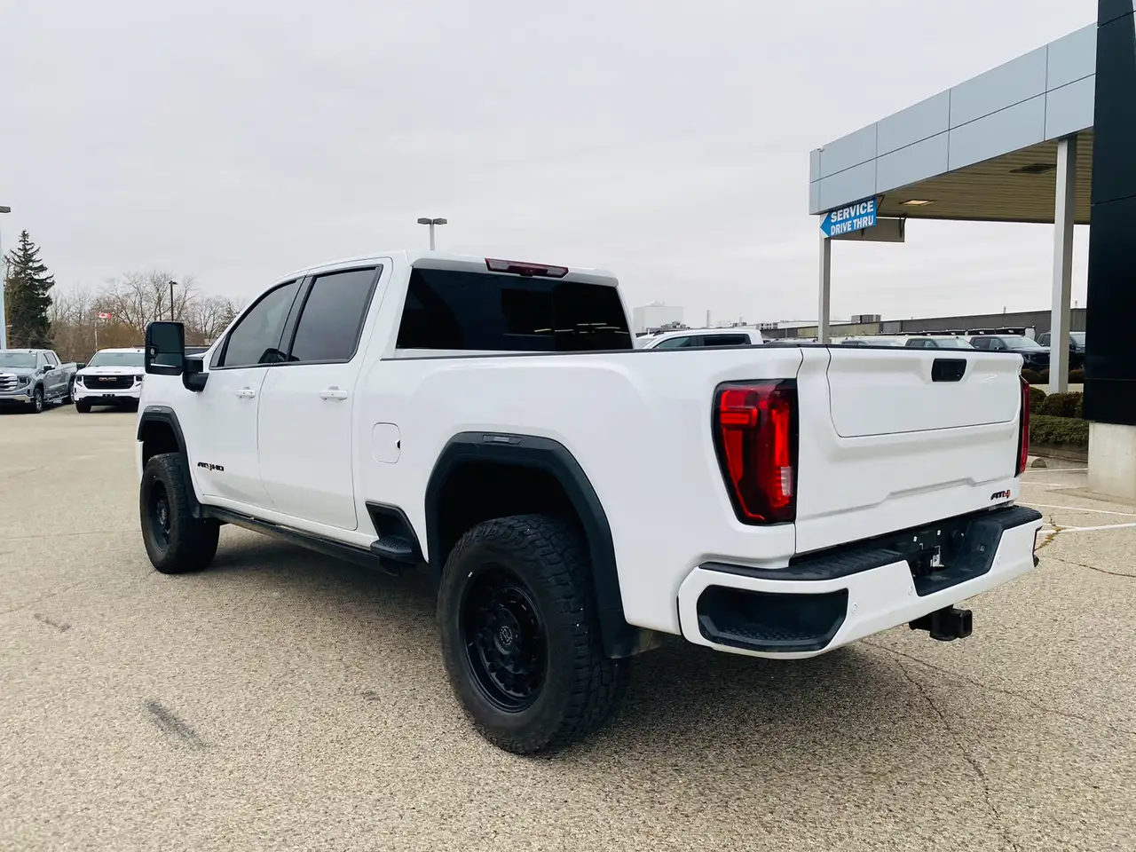 GMC Sierra 2500 снимка GMC Sierra 2500