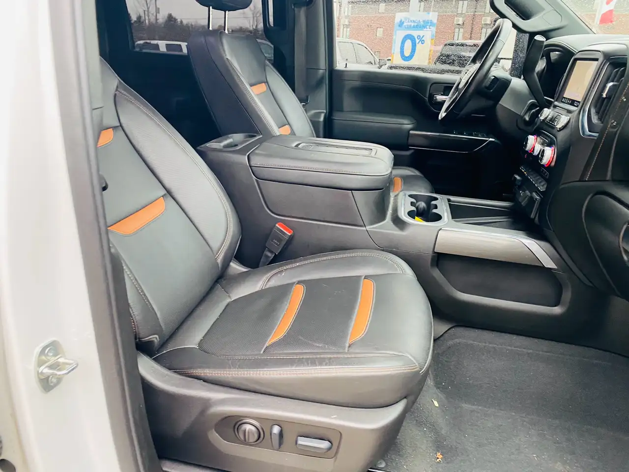 GMC Sierra 2500 снимка GMC Sierra 2500