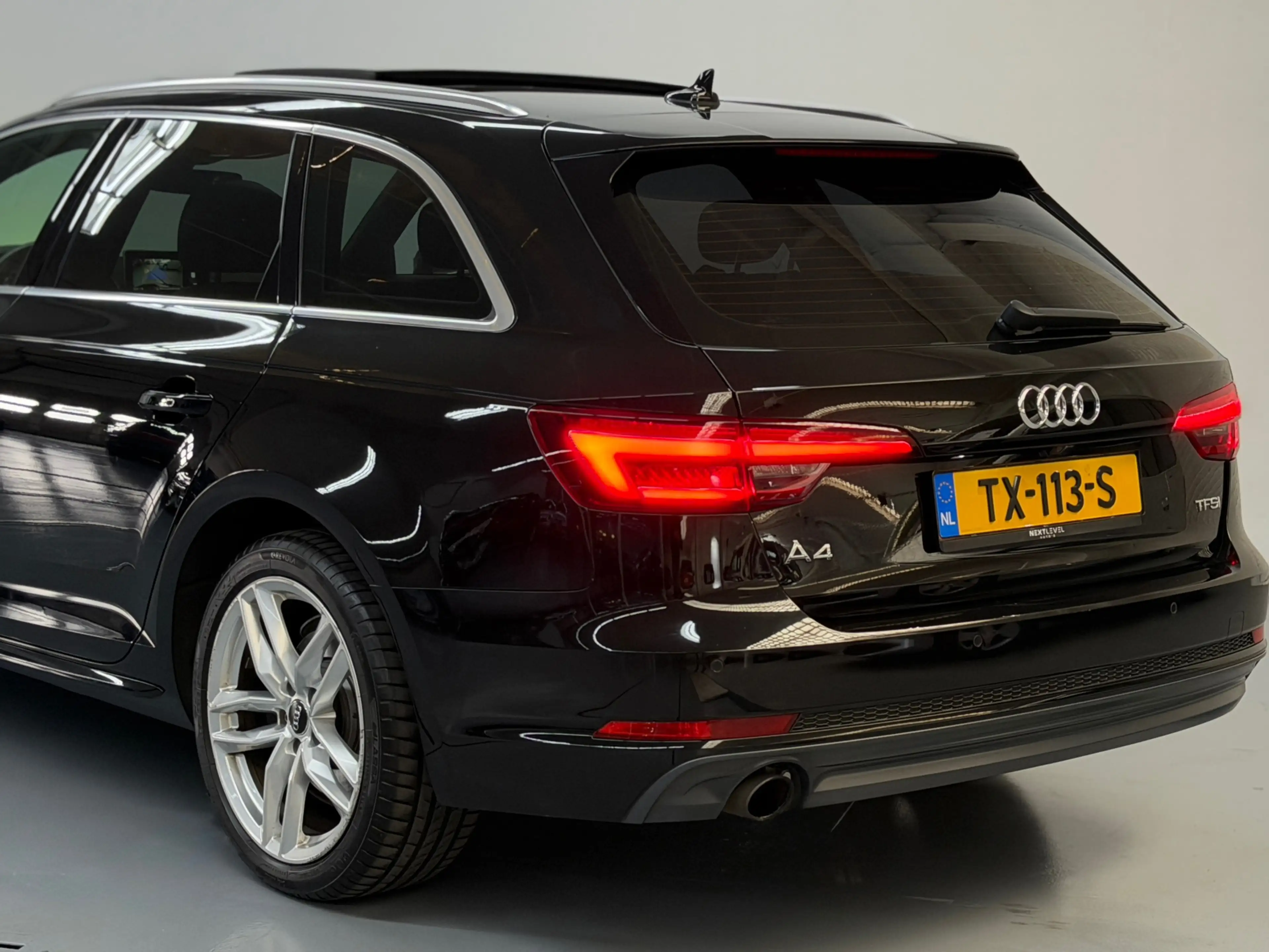 Audi A4 Avant 1.4 TFSI Sport Pro Line S Pano Vrt Cockpit C — photo 9