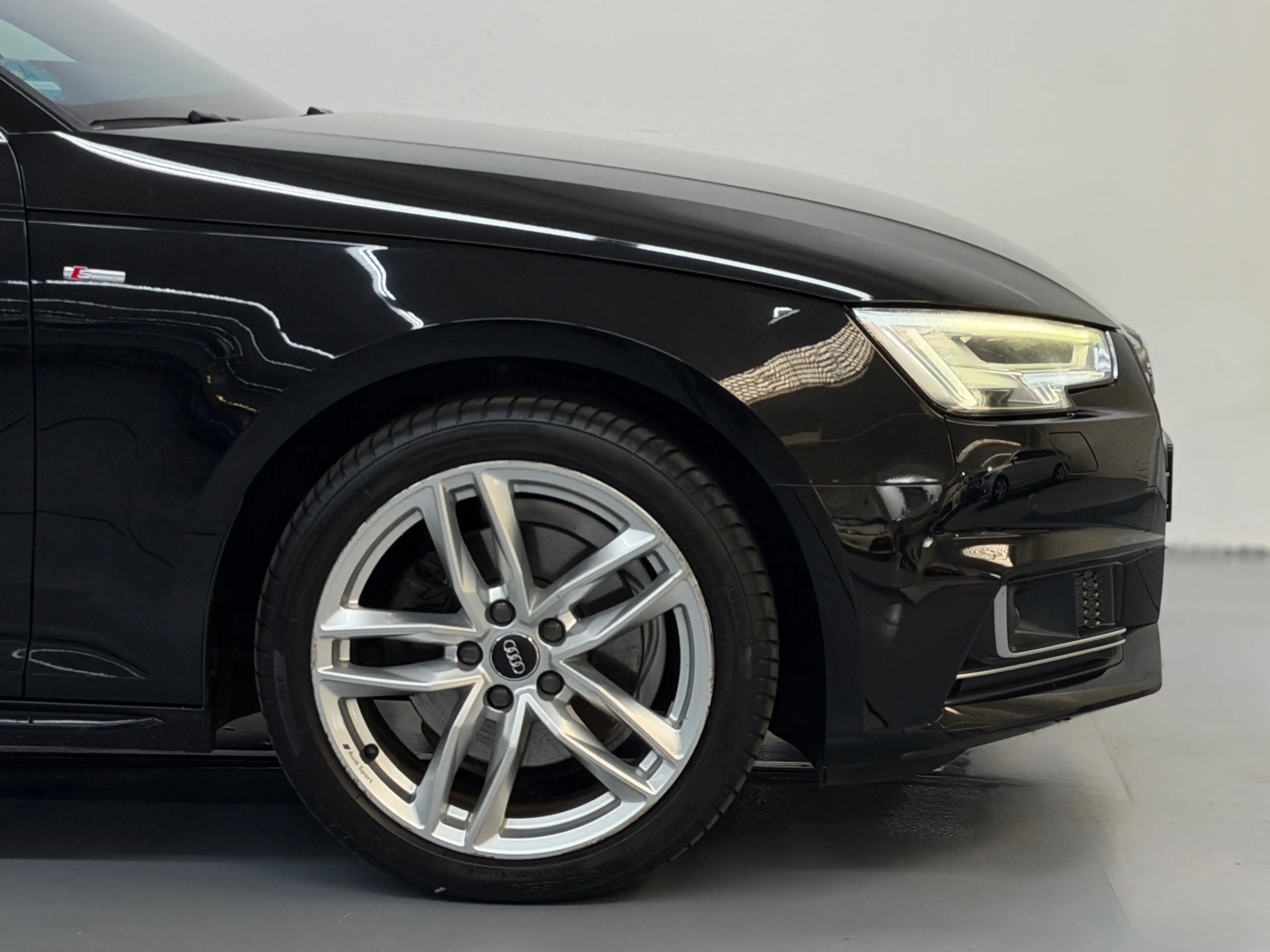 Audi A4 Avant 1.4 TFSI Sport Pro Line S Pano Vrt Cockpit C — photo 16