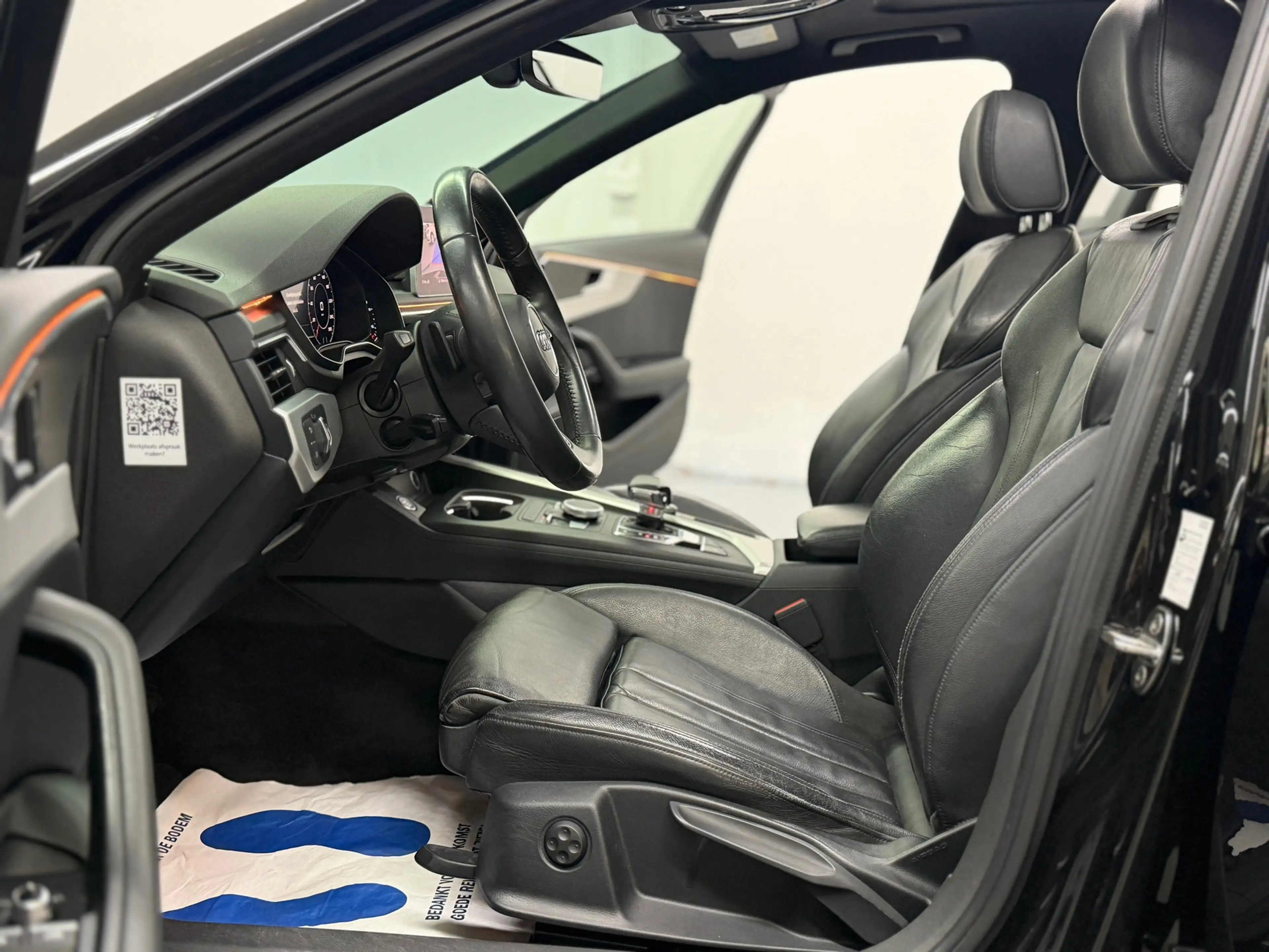 Audi A4 Avant 1.4 TFSI Sport Pro Line S Pano Vrt Cockpit C — photo 33