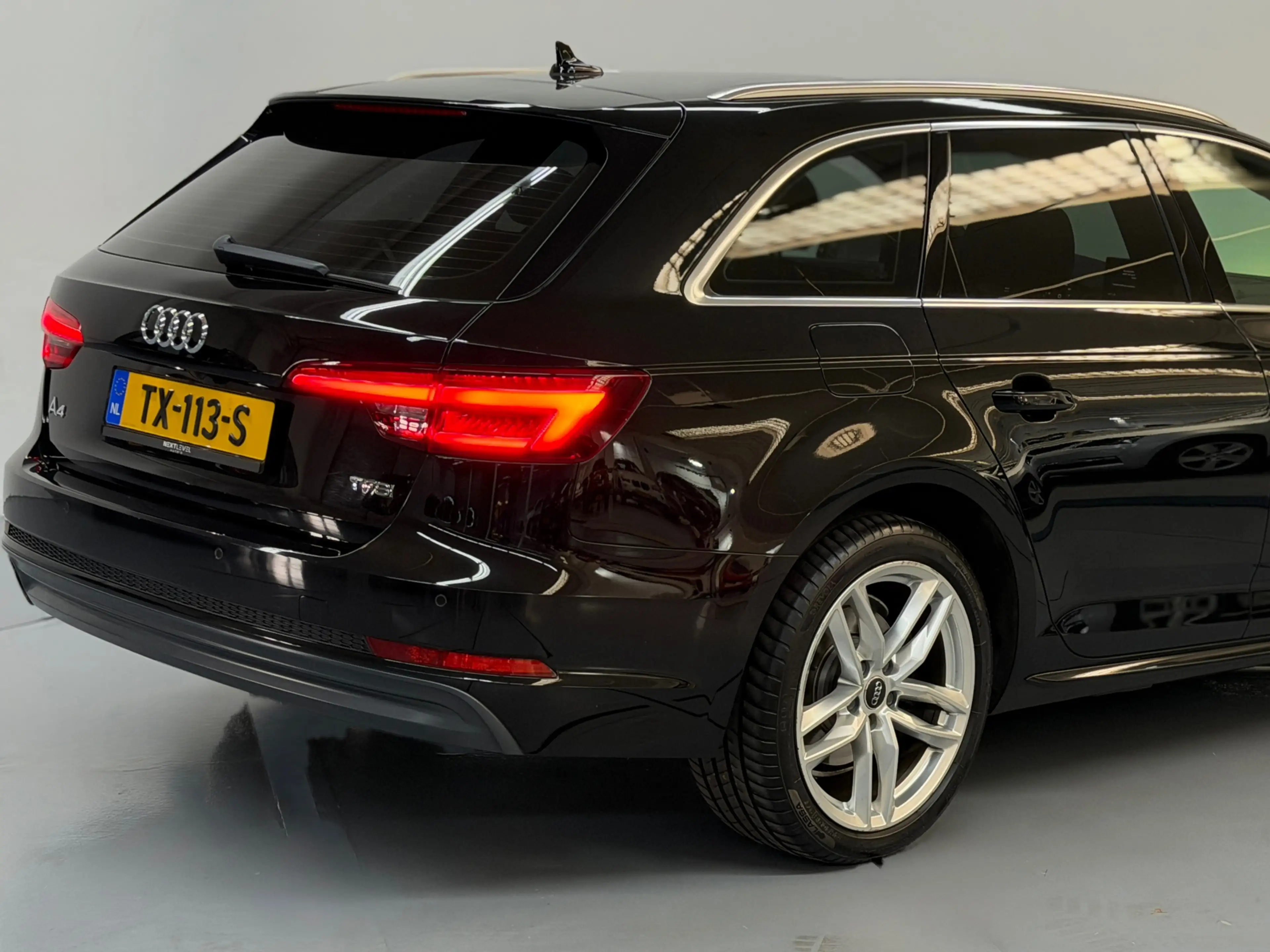 Audi A4 Avant 1.4 TFSI Sport Pro Line S Pano Vrt Cockpit C — photo 11