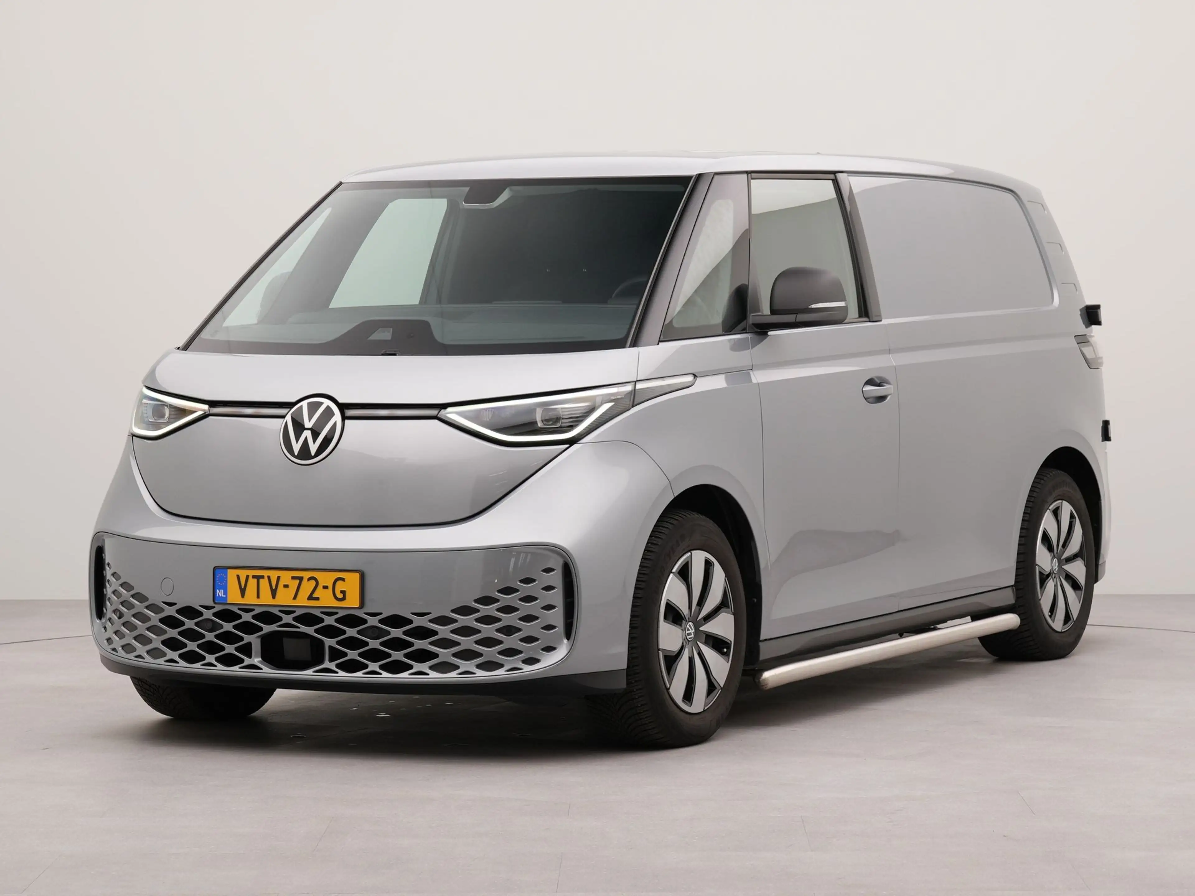 Volkswagen ID. Buzz Cargo 2 zits WLTP 402km 77 kWh