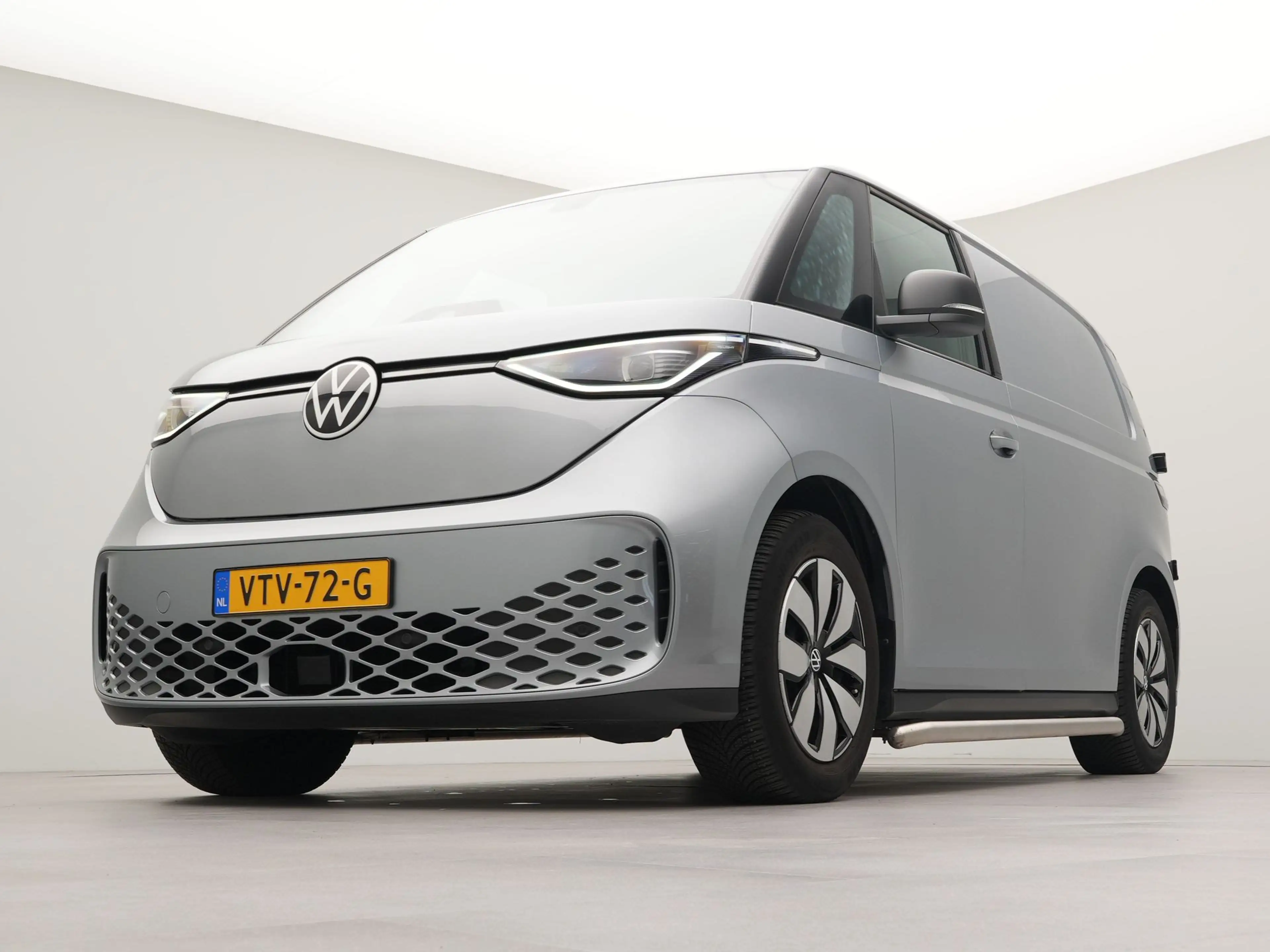 Volkswagen ID. Buzz Cargo 2 zits WLTP 402km 77 kWh — photo 10