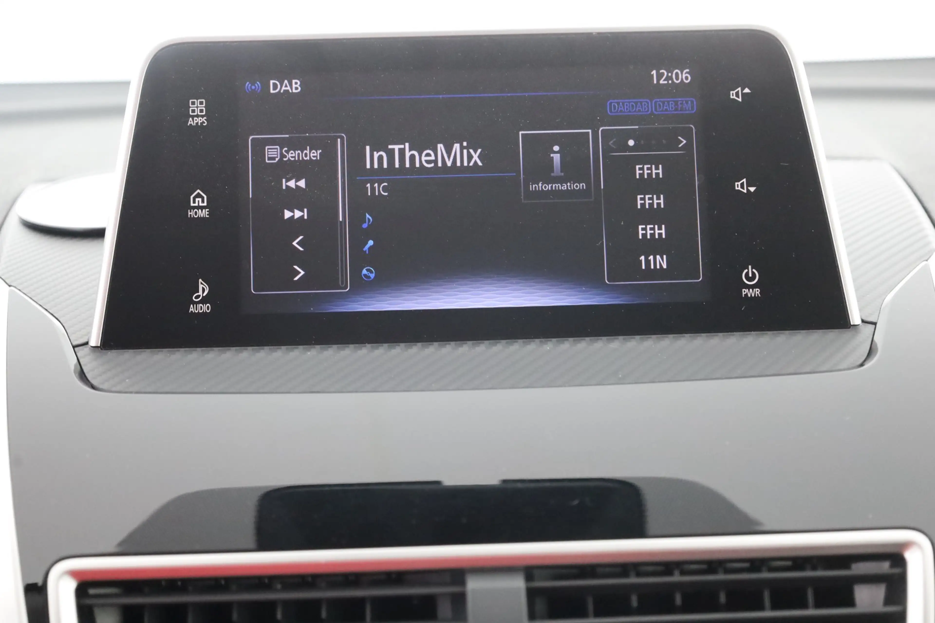 Mitsubishi Eclipse Cross 1.5 T-MIVEC Diamant Aut. Kamera — photo 11