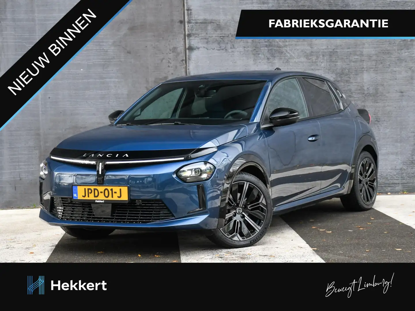 Lancia Ypsilon Edizione Limitata 51kWh 156pk Automaat CAM. VOOR + Blauw - 1