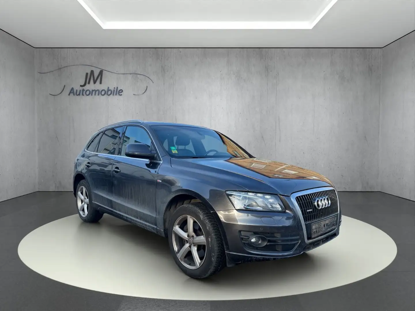 Audi Q5 3.0 TDI 176 kW quattro S-Line Pano AHK Grau - 1
