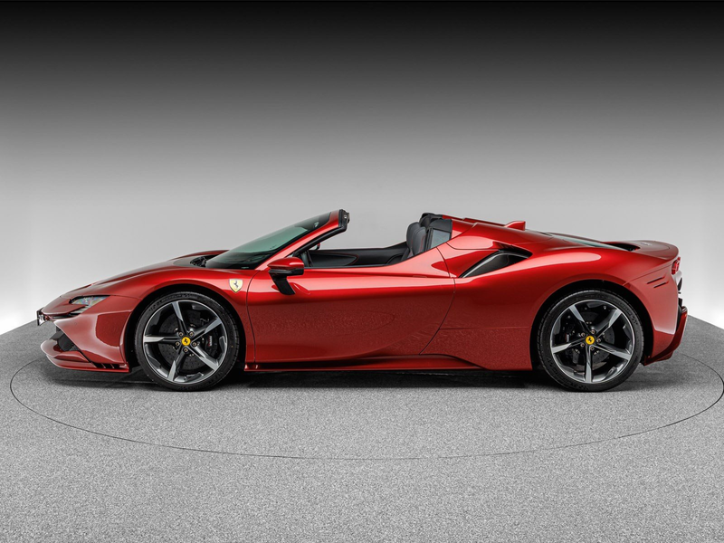 Ferrari SF90 Spider — photo 2